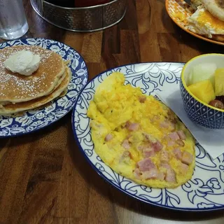 Ham & Cheddar Eggs