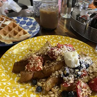 Granola Berry