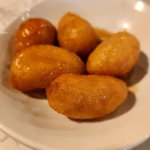Lukamades- greek donuts