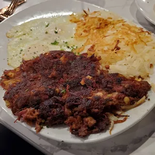 CORNED BEEF HASH & EGGS
