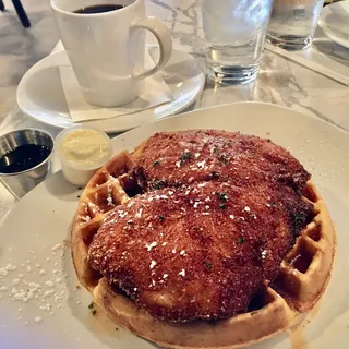 FRIED CHICKEN & WAFFLE