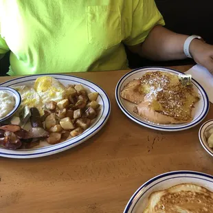 Breakfast platter with French toast
