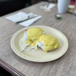 Eggs Benedict
