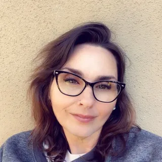 Roxanne F.
