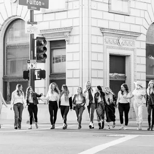 T H E * H O N E Y *  H A I R * B A B E S