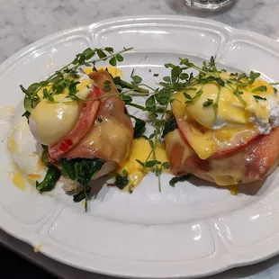 Eggs Benedict