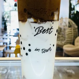 Fresh milk iced coffee (bac xiu)