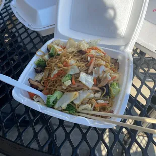 Chicken Yakisoba