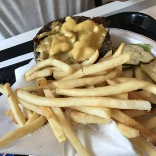Cheeseburger and fries
