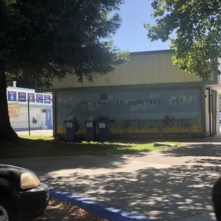 Honeybee - not just for Breakfast