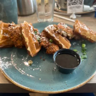 Chicken & Waffles