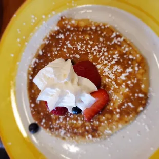 Pancake w/ fruit
