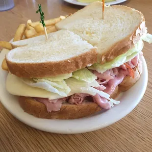 Lunch Special. Very delicious (: Ham sandwhich with French fries.