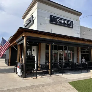 Front view of HF BBQ in Bellevue, TN.