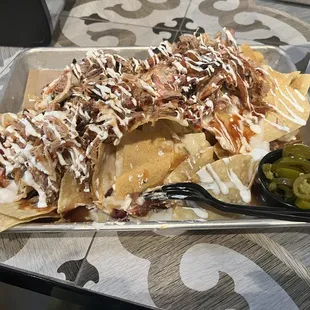 WOODROW NACHOS