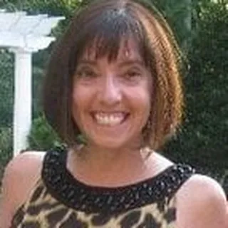 Kelly D.