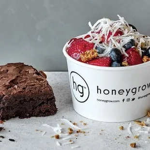 honeybar and brownie