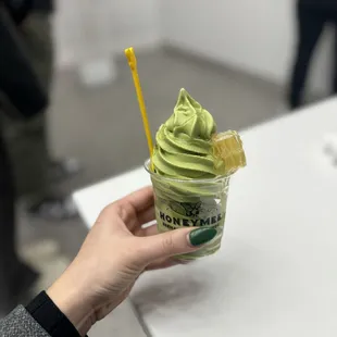 Matcha with honey comb