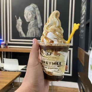 Honeymee Honey Affogato Ice Cream