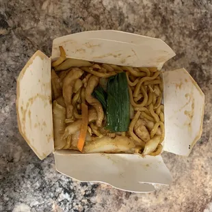 Chicken Lo Mein