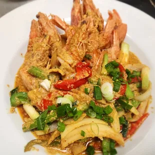 Kari Shrimps (Shrimp in Yellow Curry Sauce)