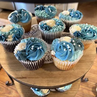 dessert, food, cupcakes