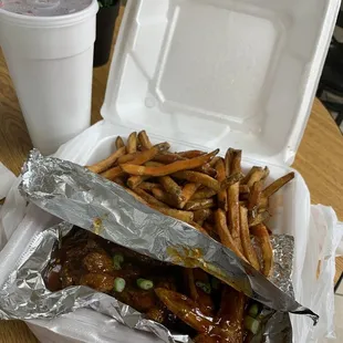 The BEST IN TOWN (Sweet Chili wings, home fries and Kool-Aid) !