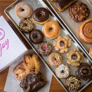 Freshly Classic Dozen Mix variety