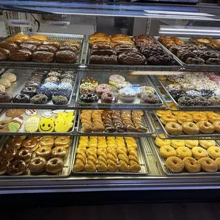 Cinnamon rolls for a couple clients, GREAT selection and customer service