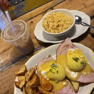 Eggs Benedict