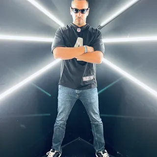 Pravash M.