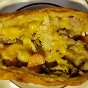 My favorite, hot mustard on the pork and shrimp egg roll.