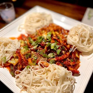 stir fried squid + veg + noodle