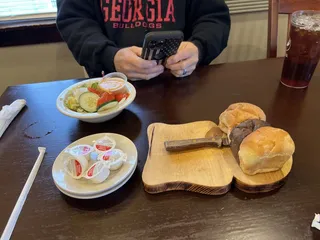 Crossroads Family Restaurant