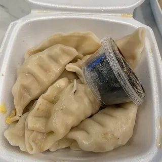 Steamed Pork Dumplings (6 pieces)