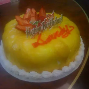 Real Mango Cake!!! Yum!!!