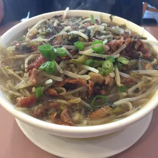 Pork With Preserved Vegetable Noodle Soup