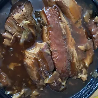 Steamed Bacon With Pickled Green