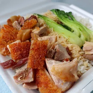 Crispy Skin Pork on Rice @tiffhuangry