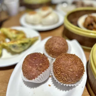 Fried taro custard balls