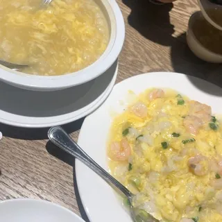 Corn with Fish Maw Soup