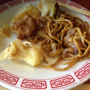 a plate of chinese food