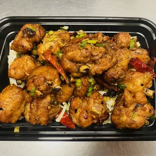 Szechuan Style Spicy Chicken(Bone in)