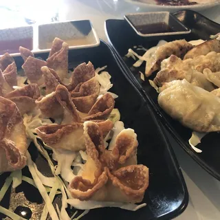 Crab Cheese Wontons