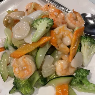 Shrimp with Vegetable Lunch Special