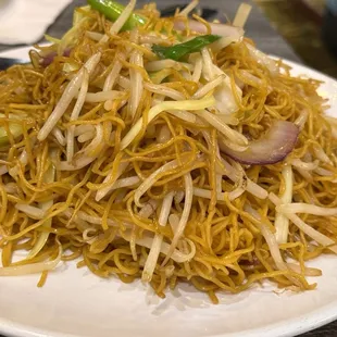 Bean sprout soy sauce chow mein!