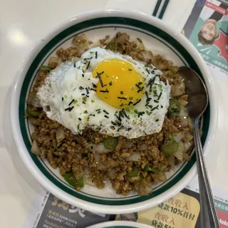 Minced Pork and Fried Egg Rice Platter