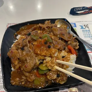Beef with Black Bean Sauce Rice Platter