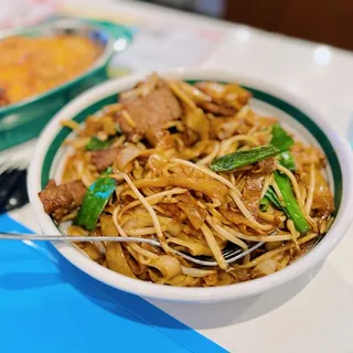 Beef Chow Fun with Supreme Soy Sauce