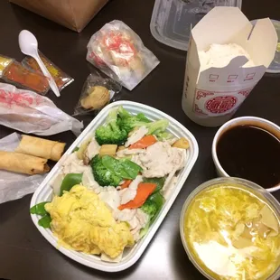 Egg Drop Soup, Egg Roll, Spring Roll &amp; 86. Chicken with Mixed Vegetable!